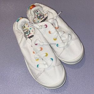 Wonder Nation Girls Size 13 (toddler) Sneakers NWT